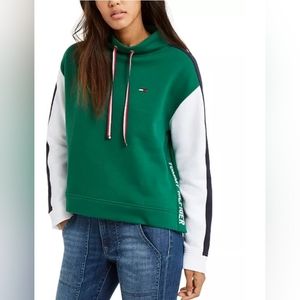 Tommy Hilfiger Colorblock Cowlneck Pullover Crop Sweatshirt sz M (for Macy's)